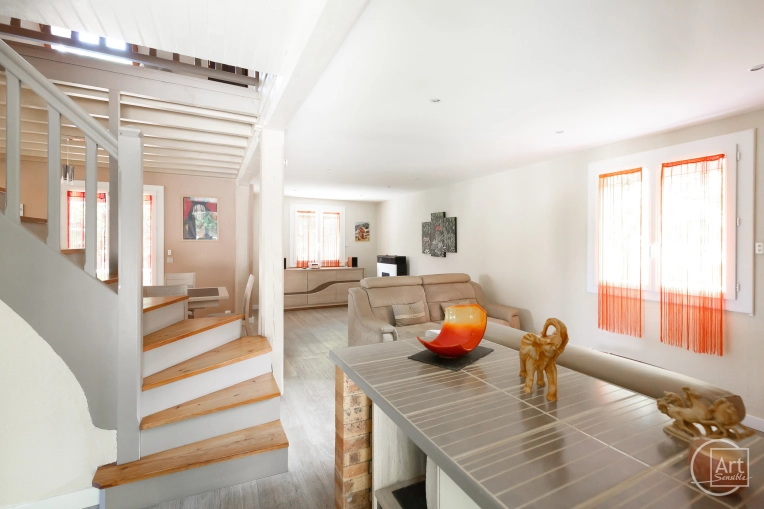 Photography, Real estate & Architectural, Construction, Interior Design, Airbnb, Artistic, Lifestyle