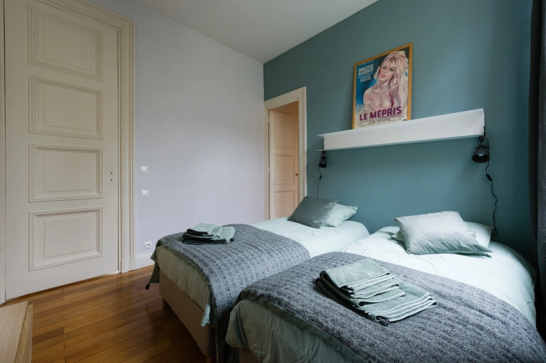 Photography, Real estate & Architectural, Corporate, Airbnb, Artistic, Traditional, Lifestyle