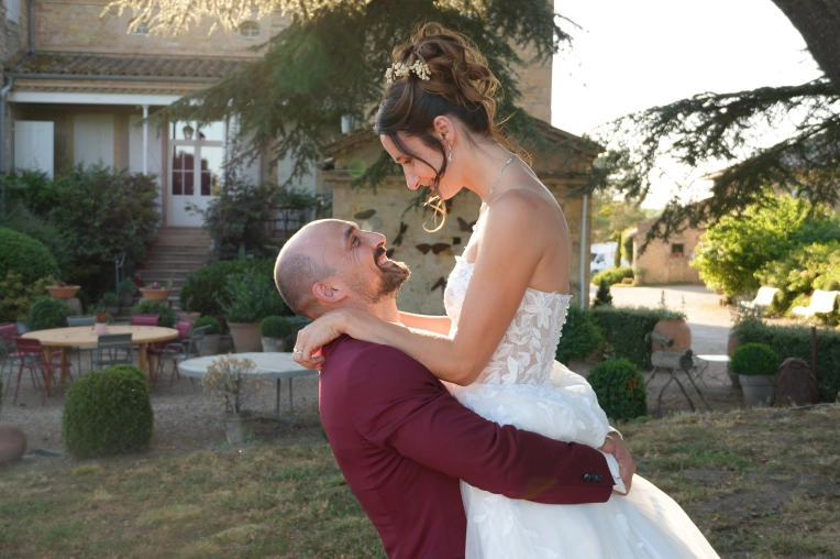 Photography, Photo retouching, Weddings, Traditional, Lifestyle
