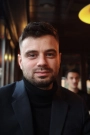 alt=